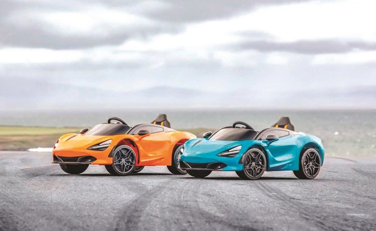 ماكلارين 720S Ride - On الجديدة تزرع في الجيل الجديد حب السيارات الخارقة