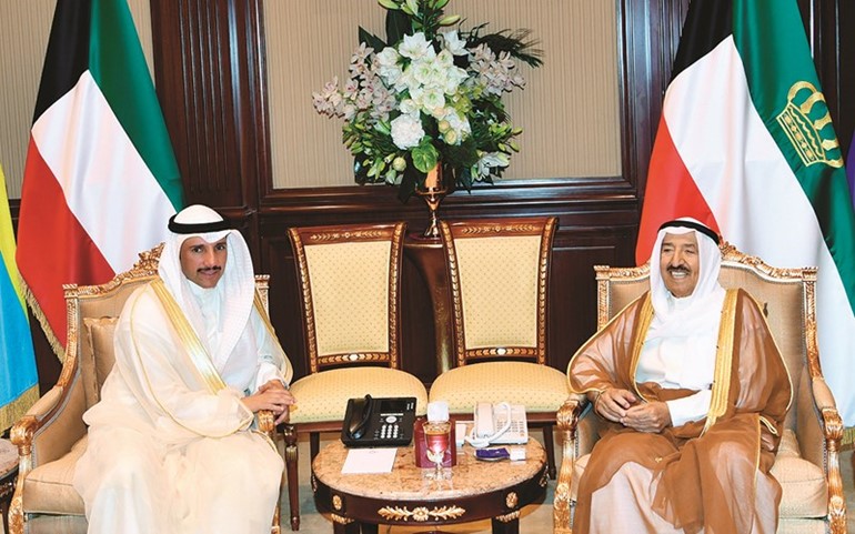 صاحب السمو الأمير الشيخ صباح الأحمد مستقبلا رئيس مجلس الأمة مرزوق الغانم﻿