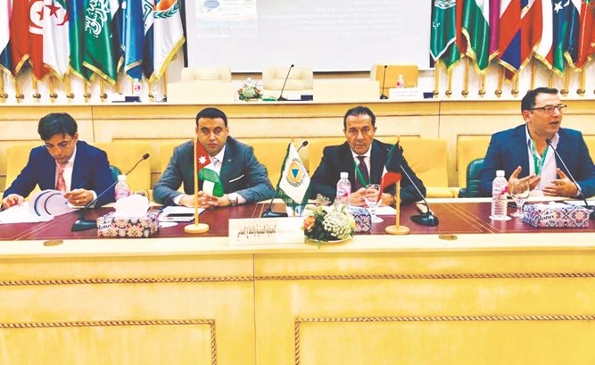 العميد خليل الأمير خلال مشاركته في فعاليات الورشة﻿