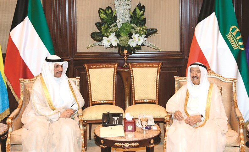 صاحب السمو الأمير الشيخ صباح الأحمد مستقبلا رئيس مجلس الأمة مرزوق الغانم﻿