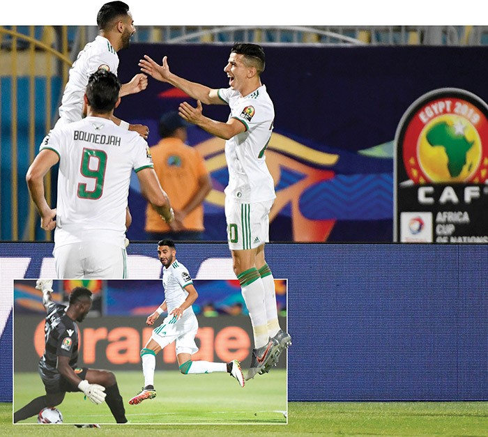 محاربو الصحراء يُسقطون «أفيال» غينيا بالثلاثة