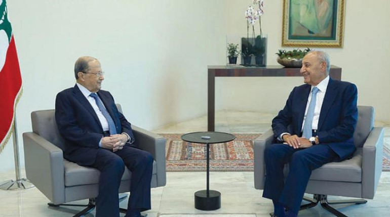 الرئيس اللبناني العماد ميشال عون خلال لقائه رئيس مجلس النواب نبيه بري