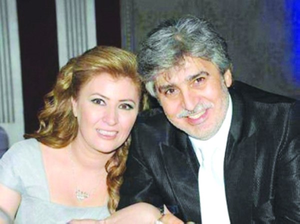 عنود الخالد مع زوجها عباس النوري