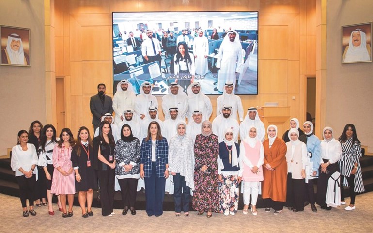 «الخليج» وقطاع العمالة الوطنية في «القوى العاملة» يعقدان أول معرض وظيفي لذوي الاحتياجات الخاصة