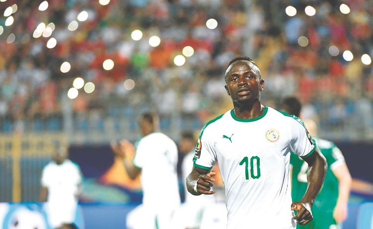 رئيس الاتحاد السنغالي: ماني مطلوب في الريال