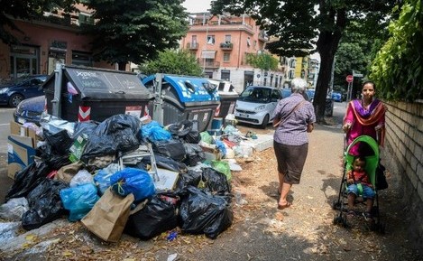 أزمة النفايات في "روما التاريخية" تنذر بكارثة صحية