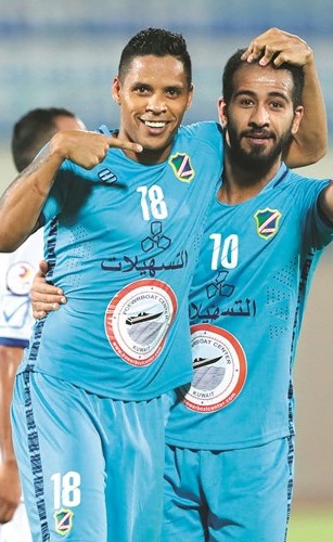 نايف زويد والبرازيلي فابيانو ثنائي أثبت نجاحه في السالمية      (الأزرق.كوم)﻿