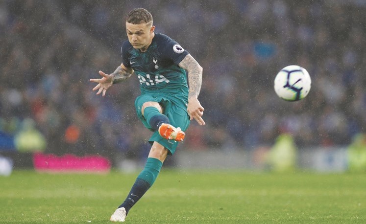 أتلتيكو مدريد يعزز دفاعه بالإنجليزي تريبيير