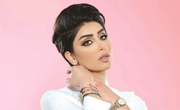 الكندري: أنا إنسانة مزاجية