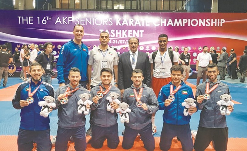 أبطال المنتخب الوطني للكراتيه﻿