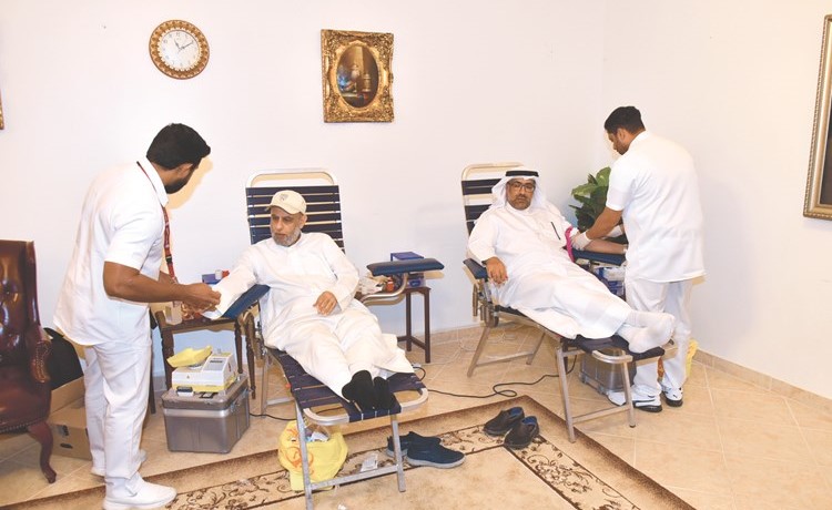 جانب من حملة جمعية الوقف الإنساني للتبرع بالدم	 (محمد هنداوي) ﻿