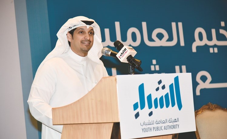 عبدالرحمن المطيري متحدثا﻿