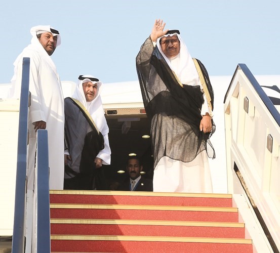 سمو الشيخ جابر المبارك مغادرا إلى المملكة العربية السعودية﻿