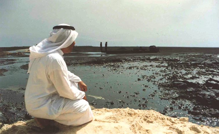 التلوث البيئي الناتج عن حرب الخليج﻿
