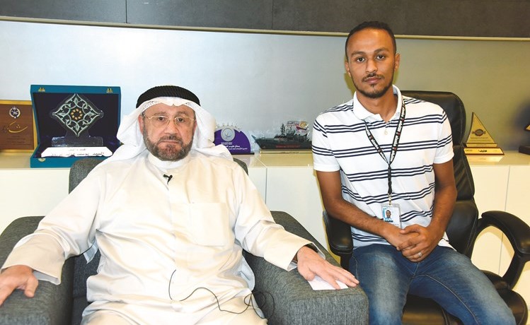 عبدالسميع البهبهاني مع الزميل كريم طارق		(زين علام)﻿