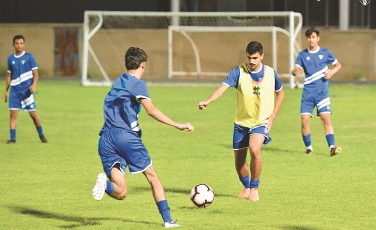 أزرق الشباب يستعد لتصفيات كأس آسيا﻿