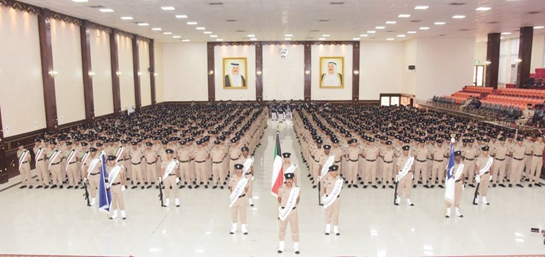 الخريجون من الدفعتين 36 و89﻿
