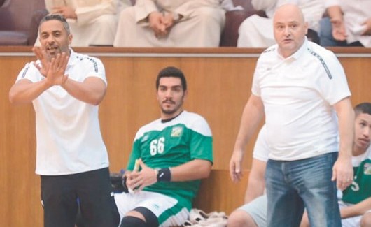 السلوفيني بورت ماجيك يوجه لاعبي الأخضر الموسم الماضي﻿