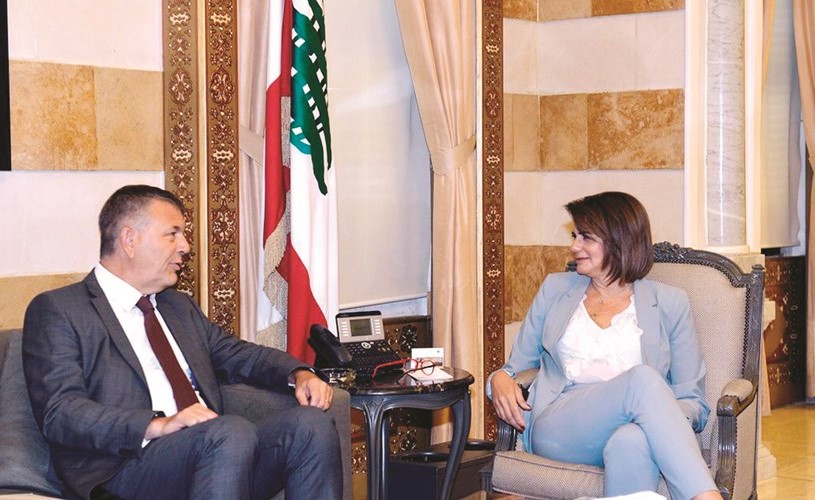 وزيرة الداخلية ريا الحسن مستقبلة المنسق المقيم للامم المتحدة في لبنان فيليب لازاريني(محمود الطويل)﻿