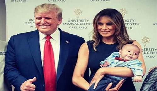 غضب من صورة ترامب مع رضيع قُتل والداه في هجوم إل باسو