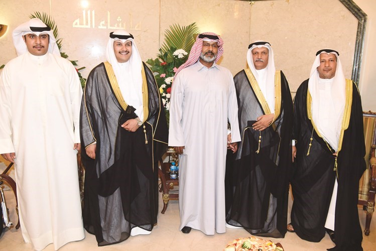 فهد الديولي وفهد الحربي يباركان﻿