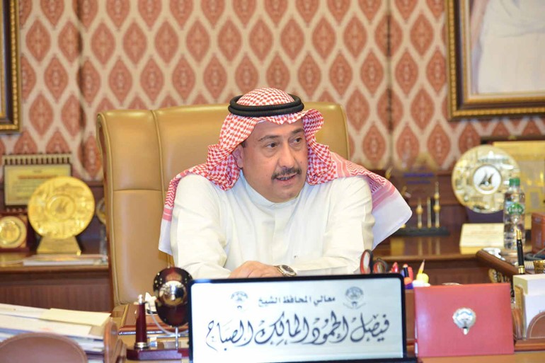 محافظ الفروانية يشيد بقرار منع إعلانات الأفراح والعزاء في الشوارع