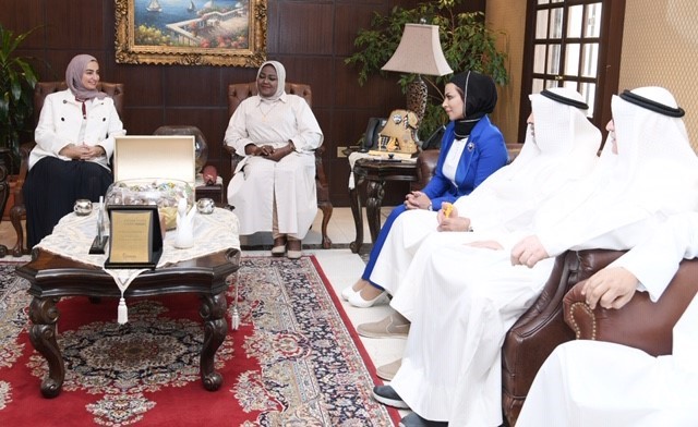 الشهاب : ننتظر موافقات الفتوى والتشريع بشأن خصخصة البريد