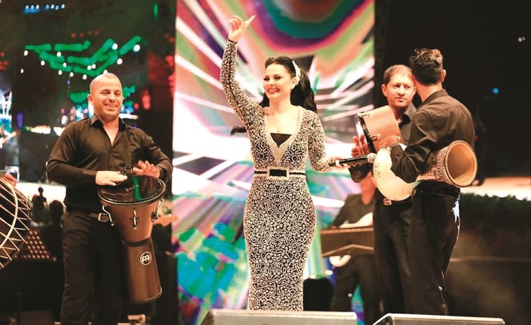 ديانا كرزون في حفلتها الغنائية في مهرجان الفحيص﻿