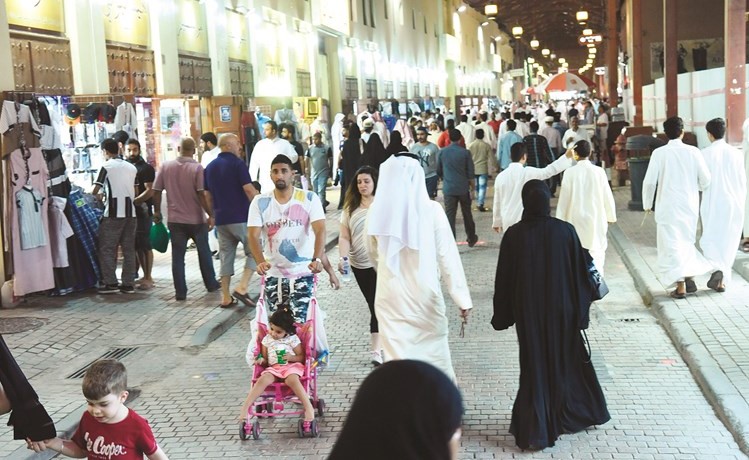 ثقة المستهلك بالكويت لأفضل مستوياتها في 7 أشهر