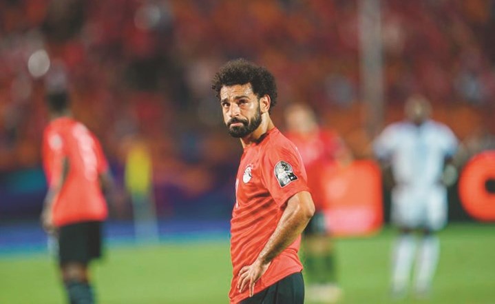 صلاح يكشف أسباب خروج «الفراعنة» من كأس الأمم الأفريقية.. وموقفه من وردة