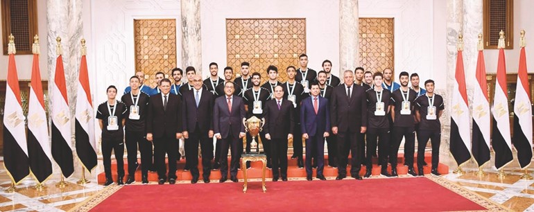 «الفيفا» يعتمد الجنايني رئيساً للجنة المؤقتة لإدارة اتحاد الكرة المصري