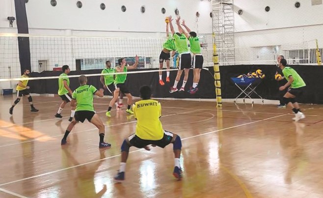 منتخب الطائرة يسعى للظهور بصورة مشرفة في البطولة الآسيوية ﻿