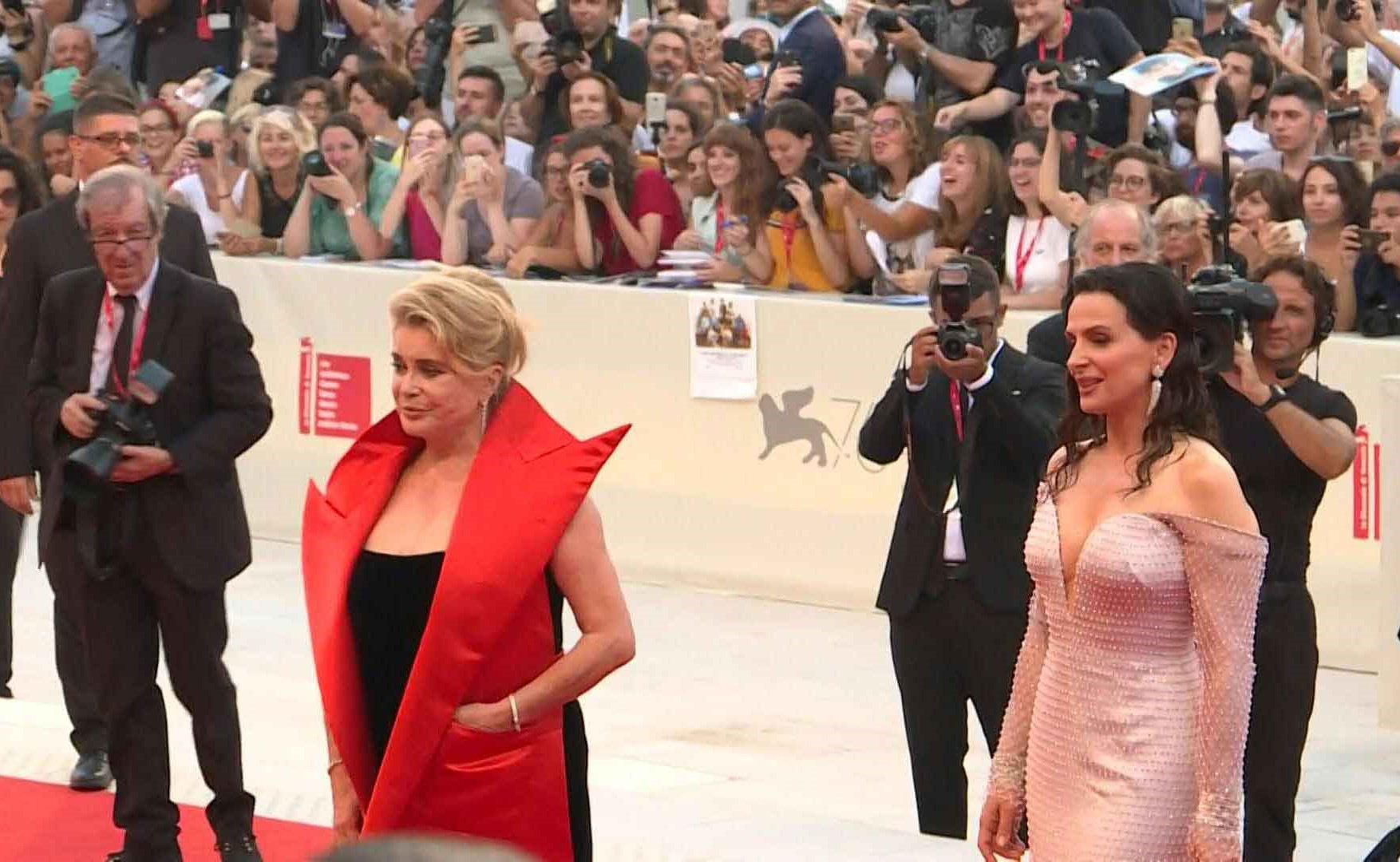 افتتاح مهرجان البندقية السينمائي في خضم جدل حول مشاركة فيلم بولانسكي