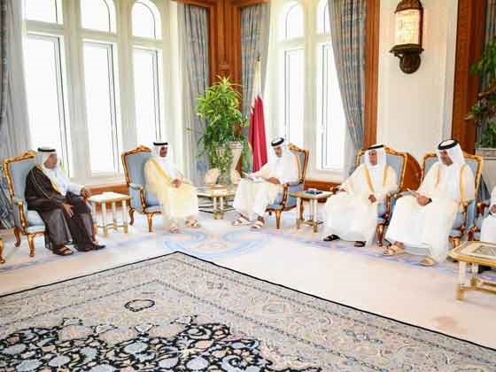أمير قطر استقبل الغانم وتسلم رسالة خطية من صاحب السمو الأمير