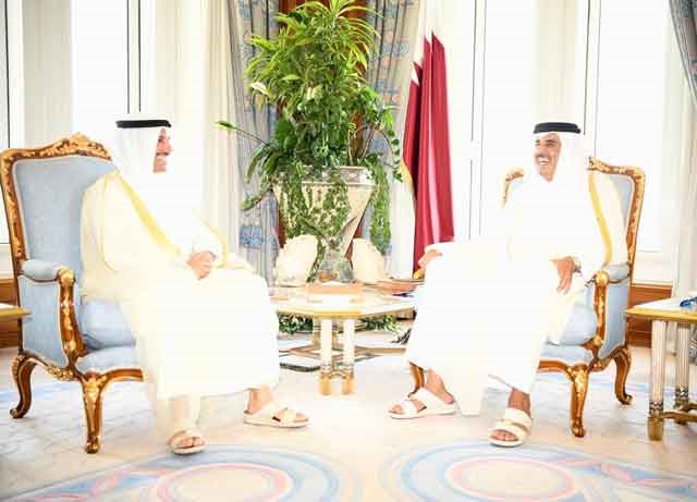 أمير قطر استقبل الغانم وتسلم رسالة خطية من صاحب السمو الأمير