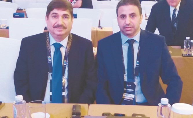 العنزي والخباز في كونغرس الاتحاد الدولي لكرة السلة﻿