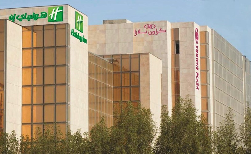 بالفيديو.. الشيف الإنجليزي سيمون جون مديراً لفنون الطهي بفندق كراون بلازا وهوليداي إن الكويت الثريا سيتي