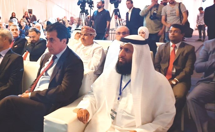 متابعة لافتتاح المعرض﻿