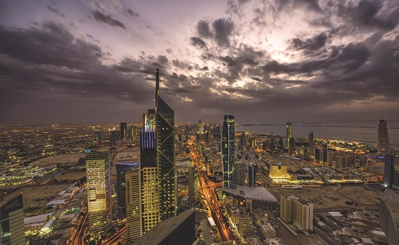 المبارك: تنويع مصادر الدخل.. يعزز تنافسية الاقتصاد ويدعم التنمية