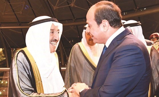 صاحب السمو الامير الشيخ صباح الاحمد خلال استقبال الرئيس المصري عبدالفتاح السيسي ﻿