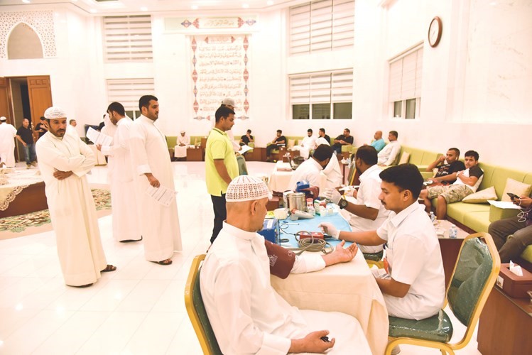 جانب من حملة التبرع بالدم ﻿