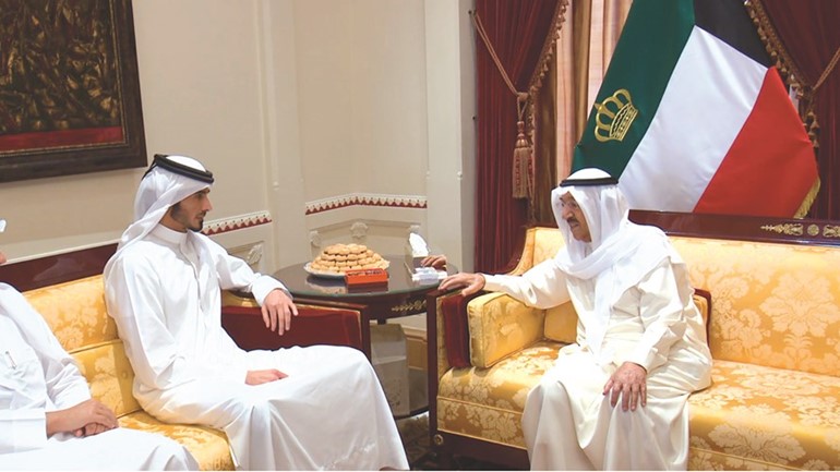 صاحب السمو الامير الشيخ صباح الاحمد خلال استقباله سمو الشيخ جاسم بن حمد بن خليفة آل ثاني﻿