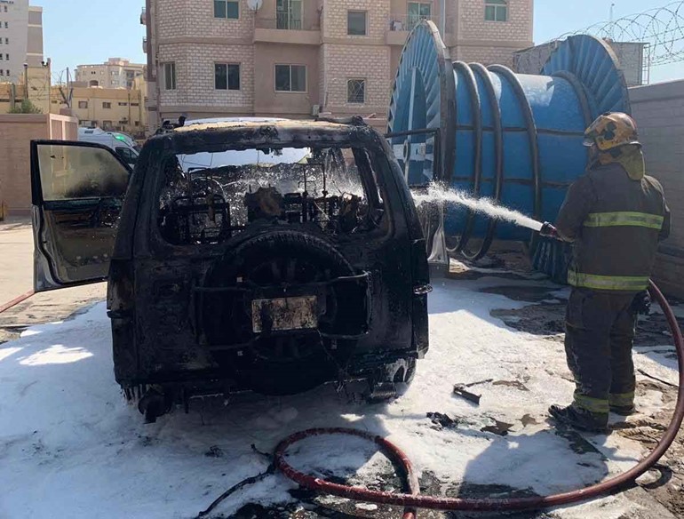 "إطفاء حولي" يخمد حريقا اندلع في محول كهرباء وسيارة