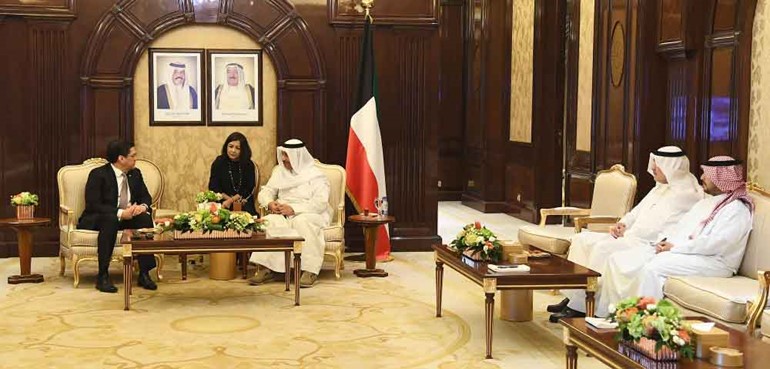 رئيس الوزراء مستقبلا سفير هندوراس نيلسون فلينسيا غرسيا