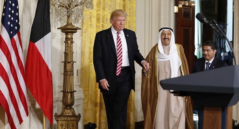 صاحب السمو يتلقى اتصالاً هاتفياً من خادم الحرمين للاطمئنان على صحة سموه