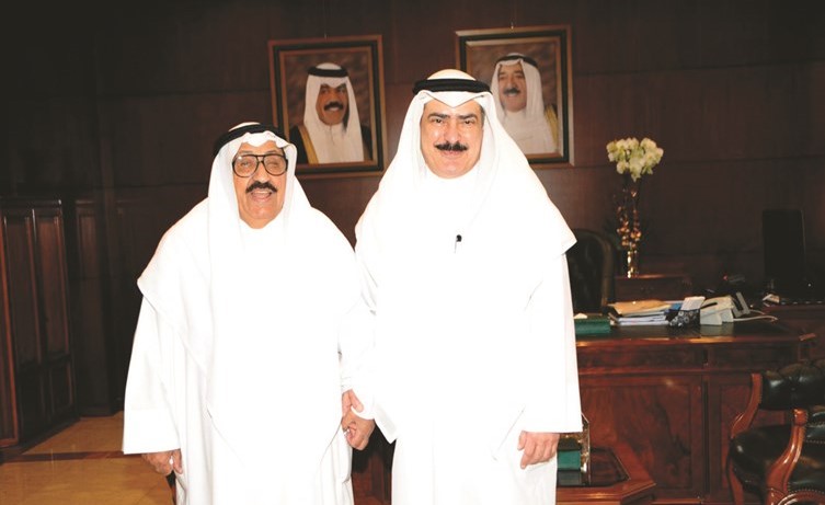 الأمين العام للمجلس الوطني كامل العبد الجليل مع الفنان القدير شادي الخليج﻿