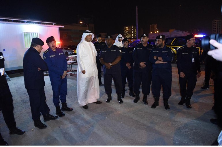 وزير الداخلية بالإنابة ووكيل الوزارة تفقدا الحسينيات للوقوف على الإجراءات الوقائية