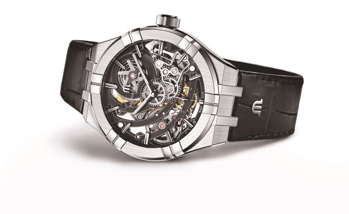 «الصالون الأزرق» يطرح الساعة Aikon Automatic Skeleton من «موريس لاكروا»