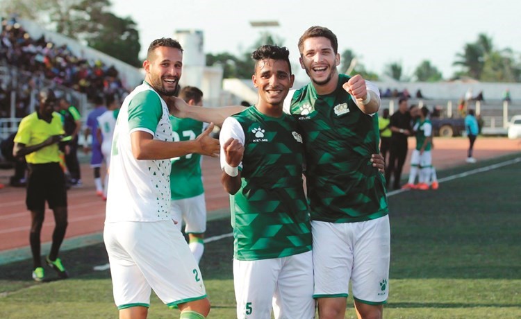 إيهاب جلال يقترب من تدريب الفراعنة