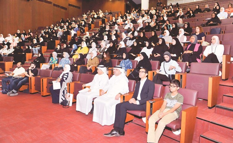 حضور كبير خلال الورشة﻿